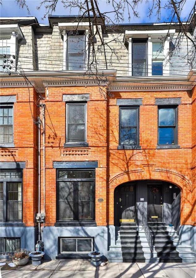 Jacob22 B&B Toronto Exterior photo